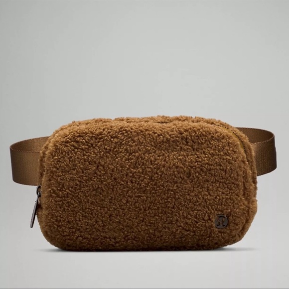 Lululemon sherpa belt bag brown - Picture 1 of 7